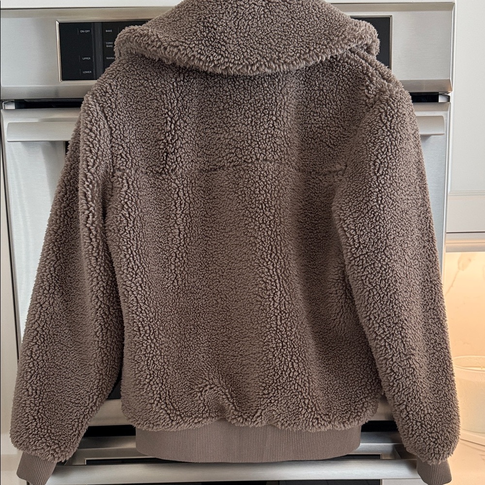 ALO Yoga Women's Teddy Jacket in Taupe - Picture 5 of 5